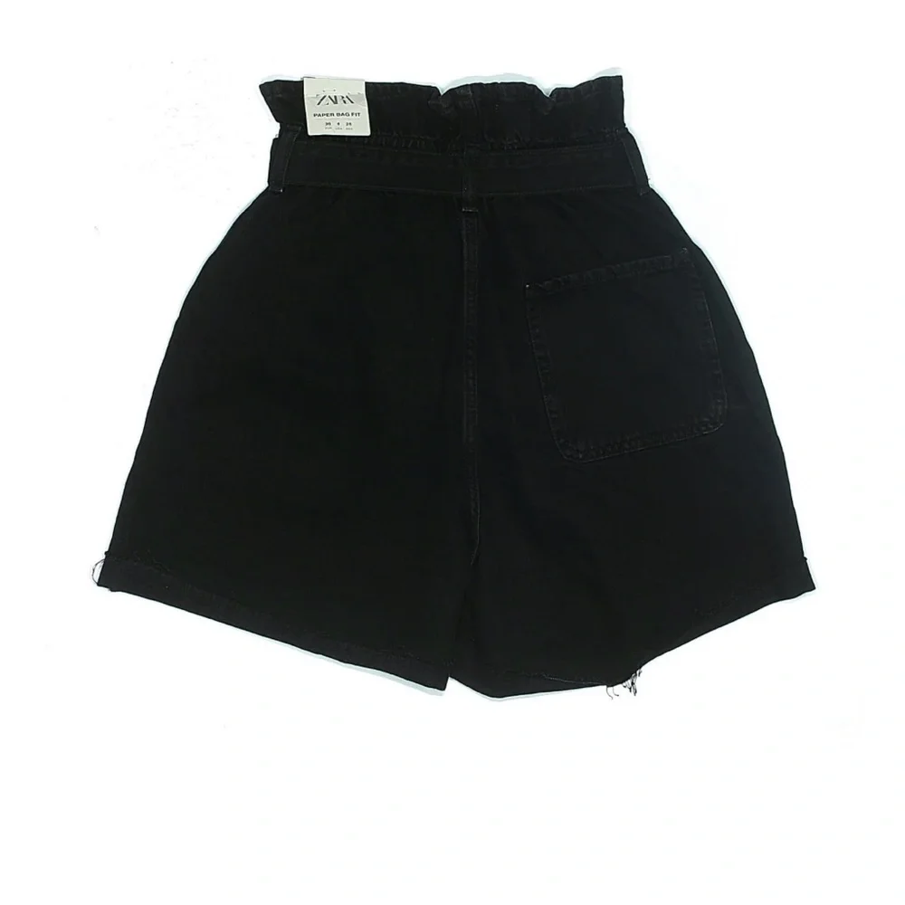 Zara Black Paperbag Waist Shorts NWT High Rise Tie Waist Denim Size 4 - Picture 3 of 4
